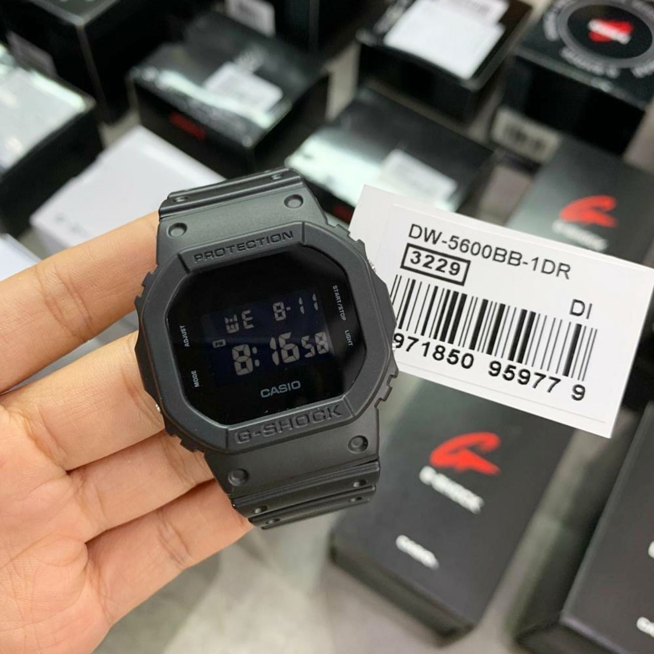 G-Shock DW-5600BB-1DR - Ảnh 3 G-Shock DW-5600BB-1DR - Ảnh 3