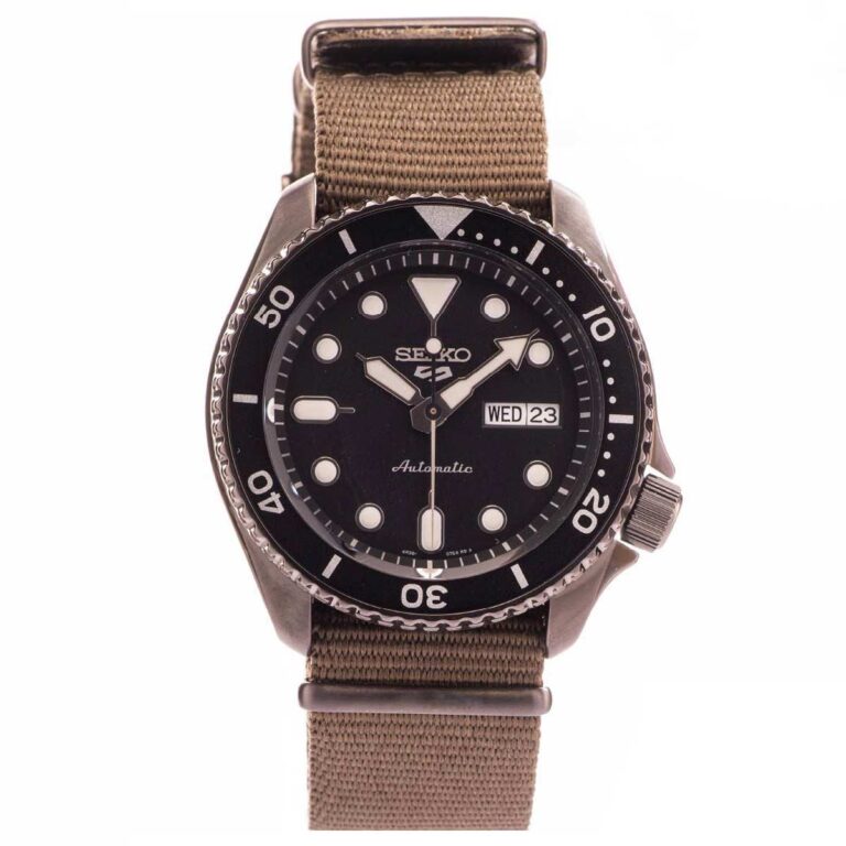 Seiko 42.5mm Nam SRPD65K4