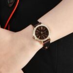 Seiko 30mm Nữ SRZ446P1 - Ảnh 2