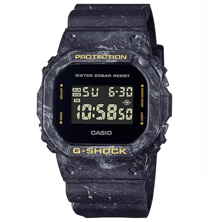 Casio 48.9 × 42.8 mm Nam DW-5600WS-1DR