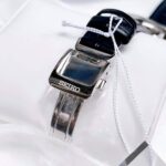 Seiko 33mm Nữ SSA875J1 - Ảnh 4