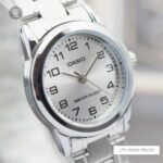 Casio 25mm Nữ LTP-V001D-7BUDF - Ảnh 4