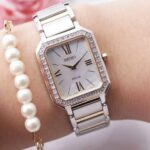 Seiko 25mm Nữ SUP428P1 - Ảnh 2