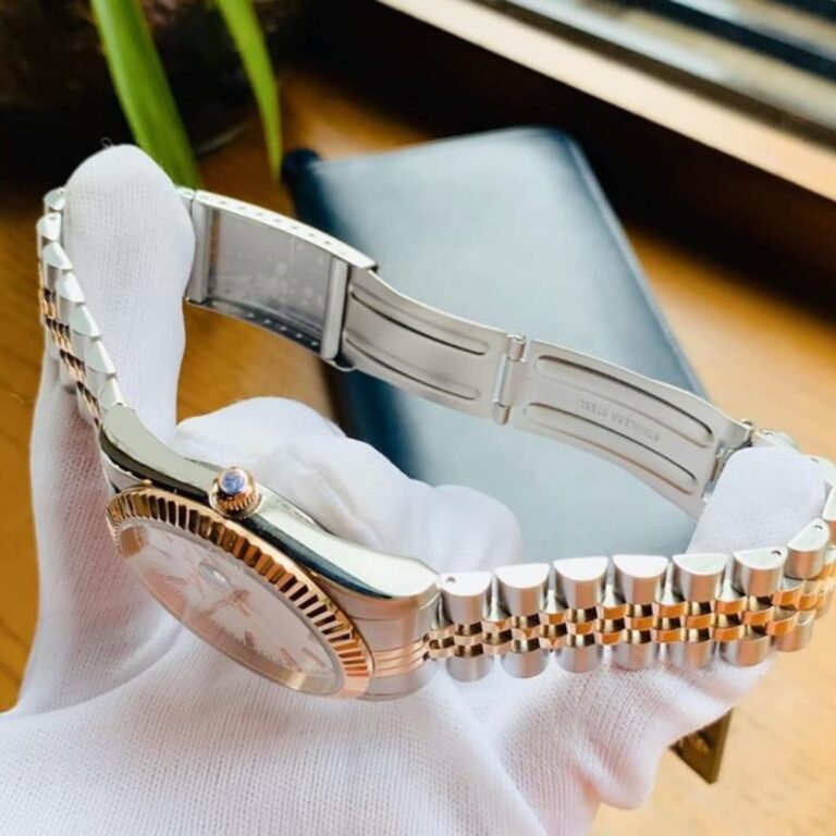 4 1638547710020 1712575979