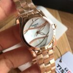Tissot 30mm Nữ T112.210.33.111.00 - Ảnh 4
