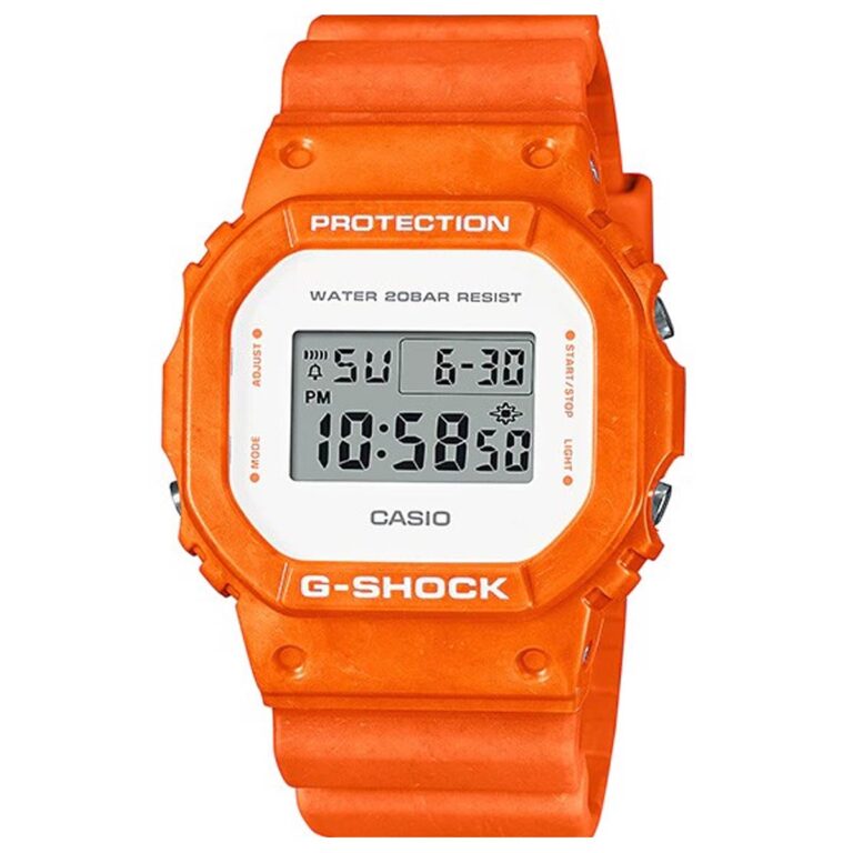 Casio 48.9 × 42.8 mm Nam DW-5600WS-4DR