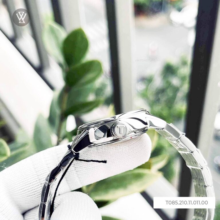 T085 977287914 1053678013 1712577403