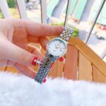 Seiko 29mm Nữ SUR815 - Ảnh 3