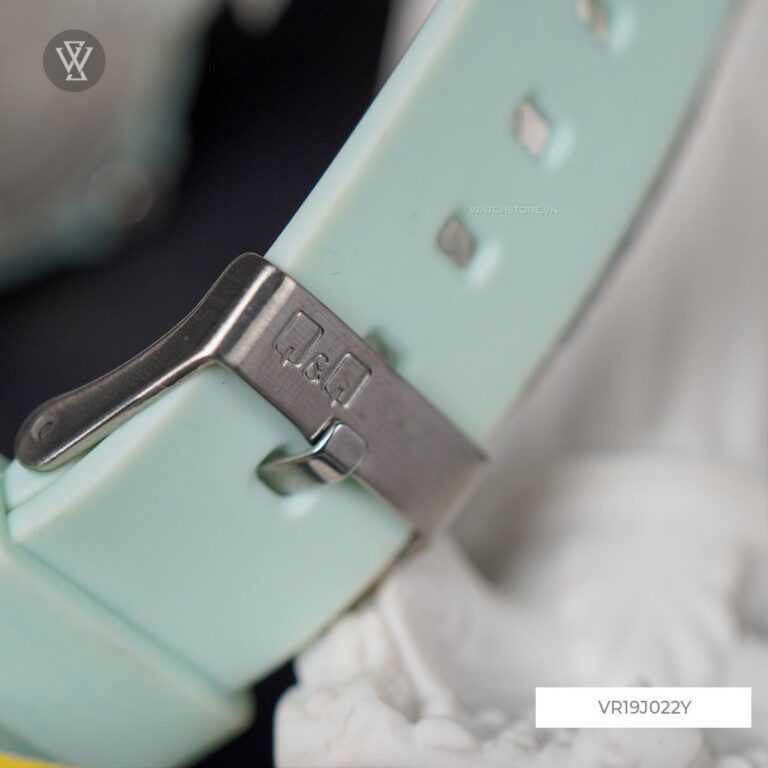 Vr19j022y 6 1677144577163 1712579660