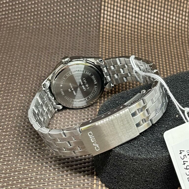 S L1600 4 326998262 426064858 1712580739