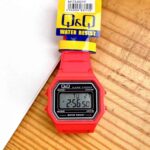 Q&Q 33mm Nữ M173J021Y - Ảnh 2