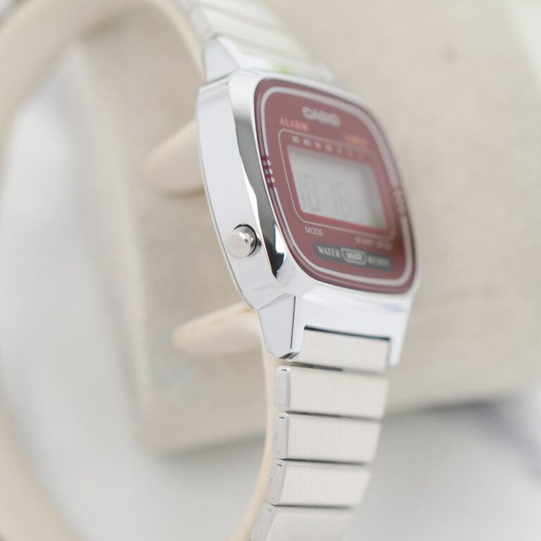 La670wa 4df 6 1748343651