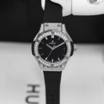 Hublot 33mm Nữ 582.NX.1170.RX.1704 - Ảnh 3