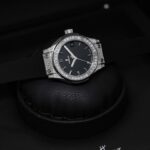 Hublot 33mm Nữ 582.NX.1170.RX.1704 - Ảnh 5