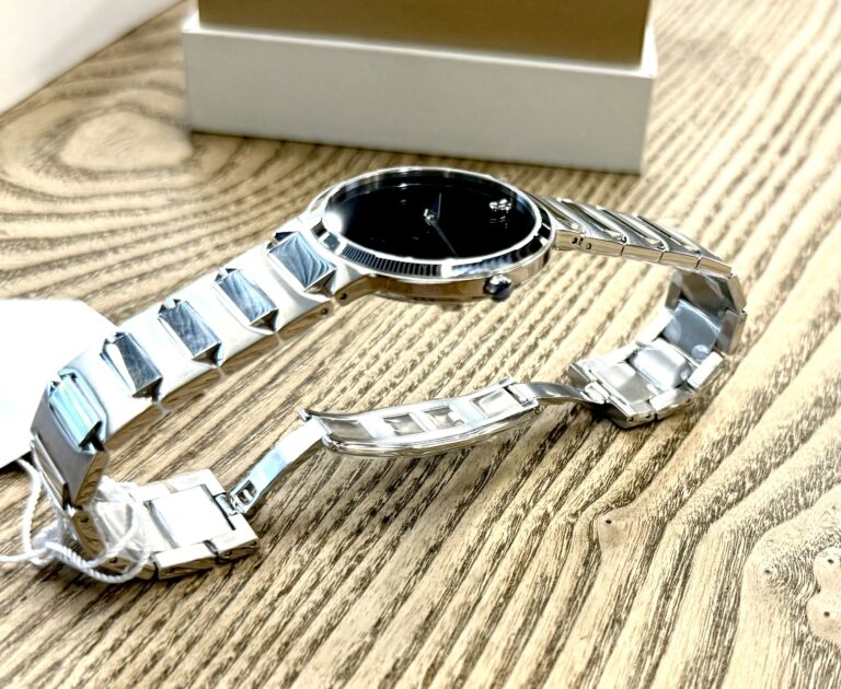 Z6647443929393 0f0c422fec72a6e00c2ca9314cdb446c 1748418051