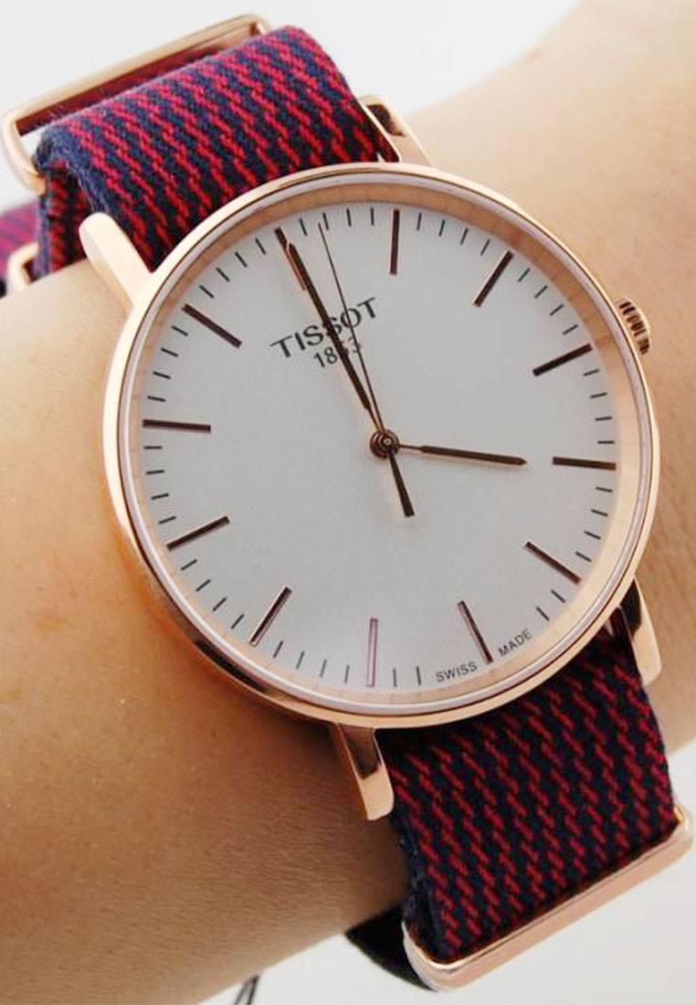 Z48352563872179c8a14a028bb67bb9d1b06d2ffdfadc4 1712668431