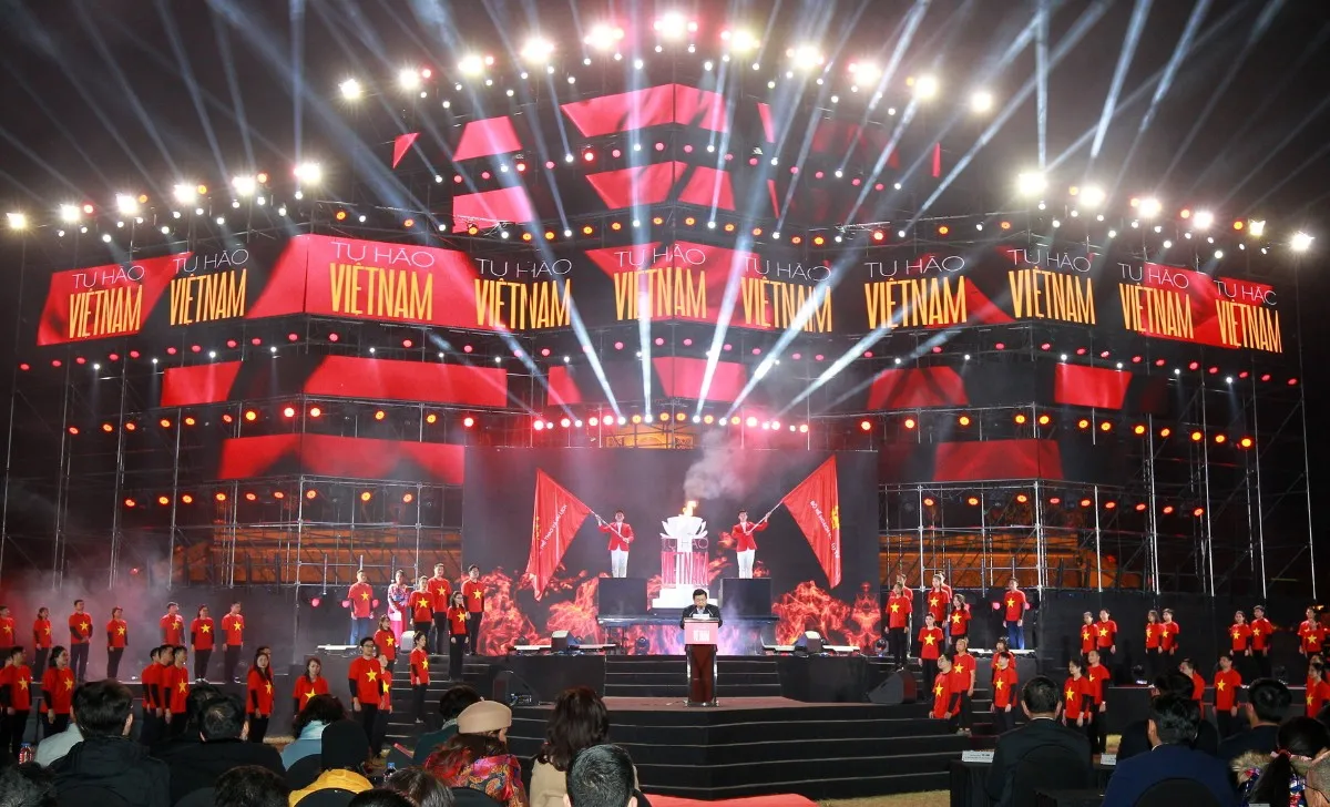 CHÍNH XÁC: Còn bao nhiêu ngày nữa đến Tết Tây (Tết Dương lịch) 2025 3 anh tet duong 3 1728984000