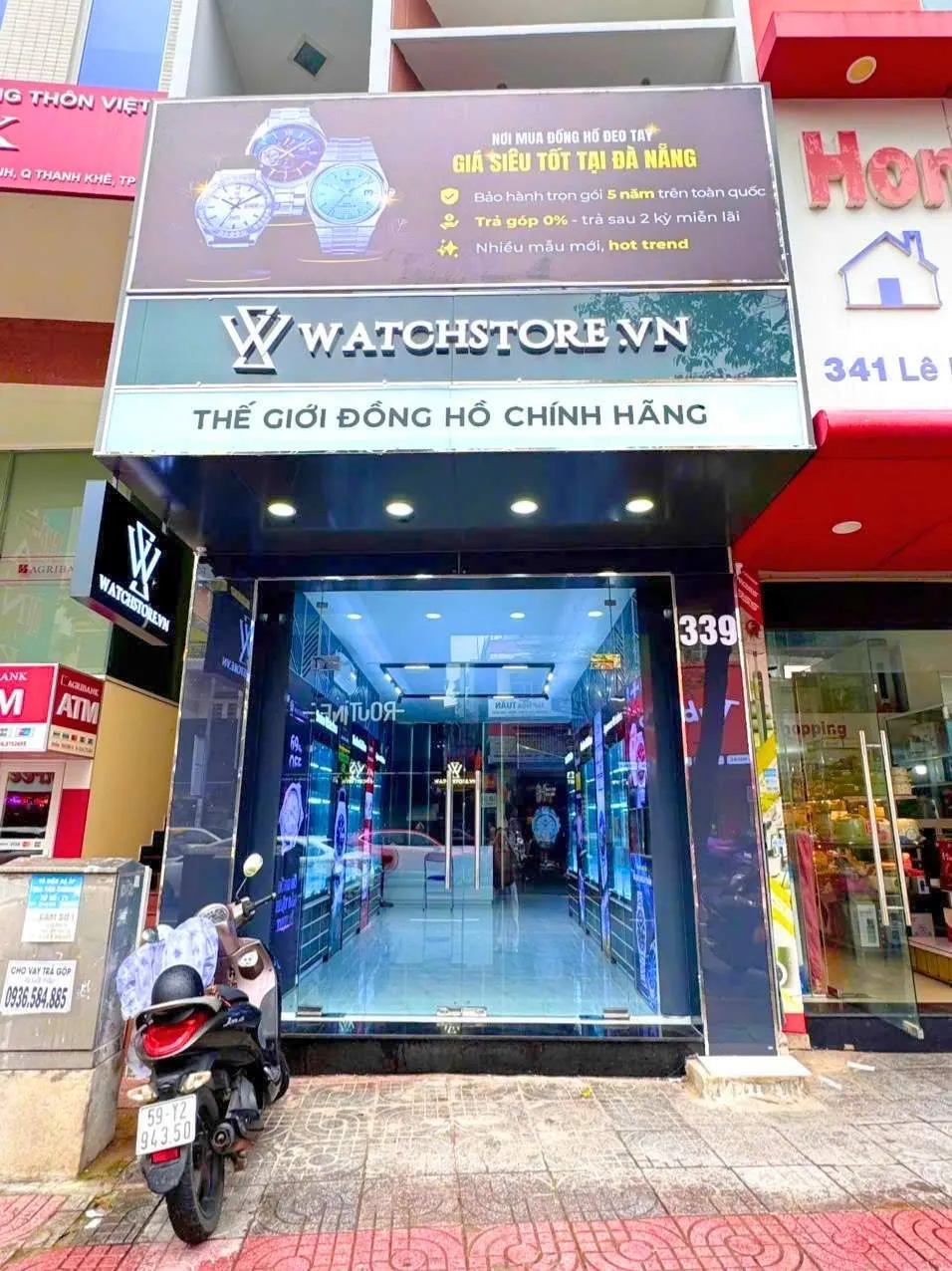Quá trình thi công cửa hàng WatchStore thứ 5 tại 339 Đ. Lê Duẩn, Tân Chính, Thanh Khê, Đà Nẵng 2 nh watchstore da nang doc 1 1732779265