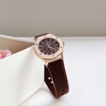 Carnival 34mm Nữ 8173L-VH-DCS-N - Ảnh 8