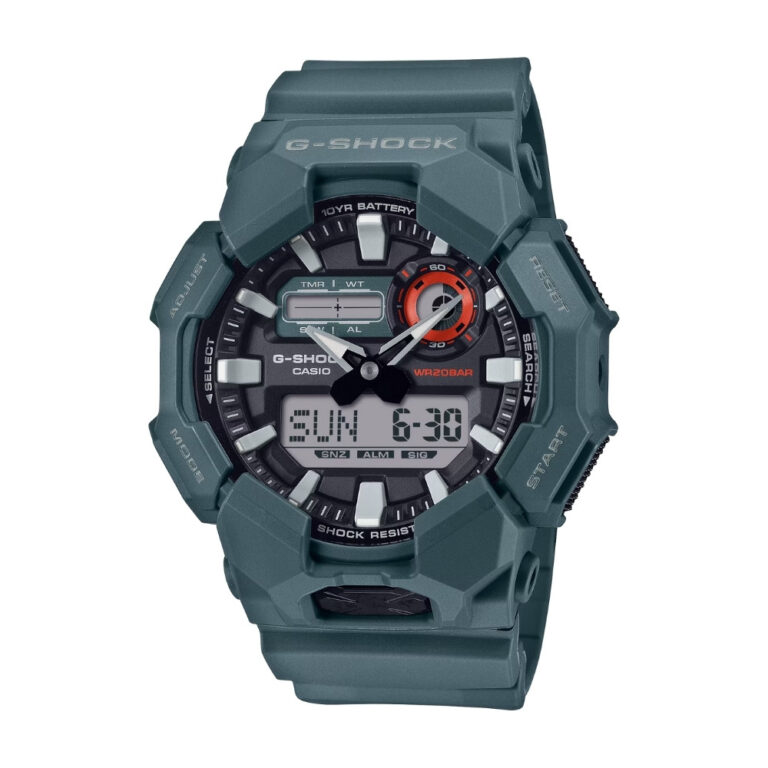 Casio 55.1 x 51.9 x 17.5 mm Nam GA-010-2ADR