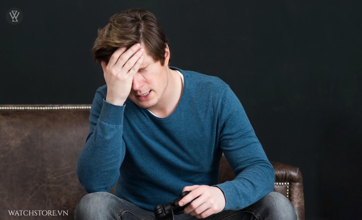 Cách trị đàn ông im lặng? 5 món quà giúp họ vui lên tức thì 12 cach tri dan ong im lang ly do dan ong im lang1