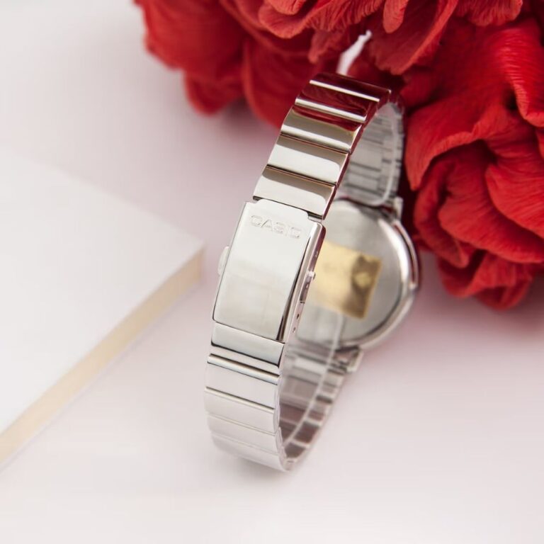 Casio LTP-E314D-7BVDF dây kim loại