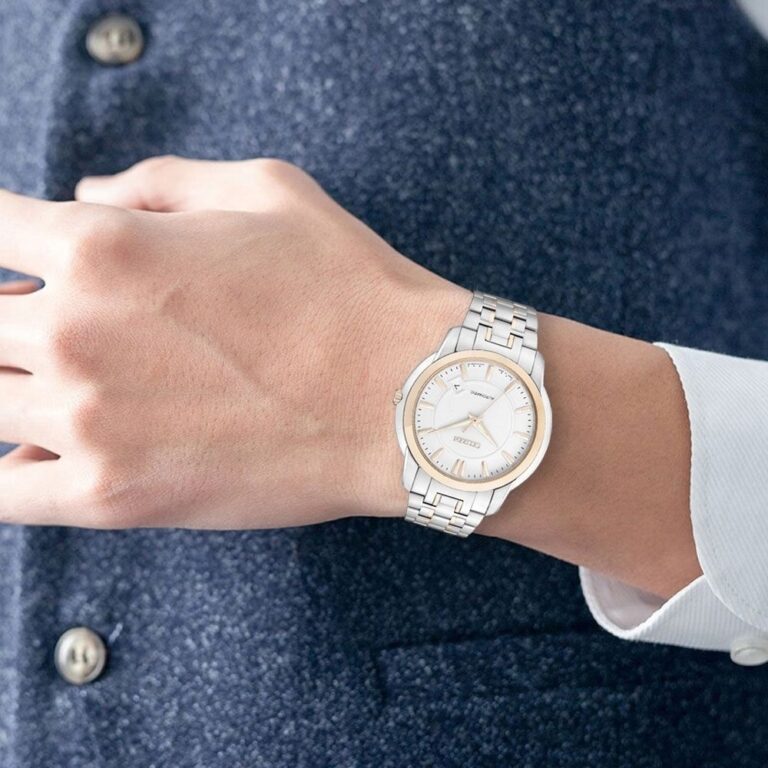 Citizen NB0024-54A đeo tay
