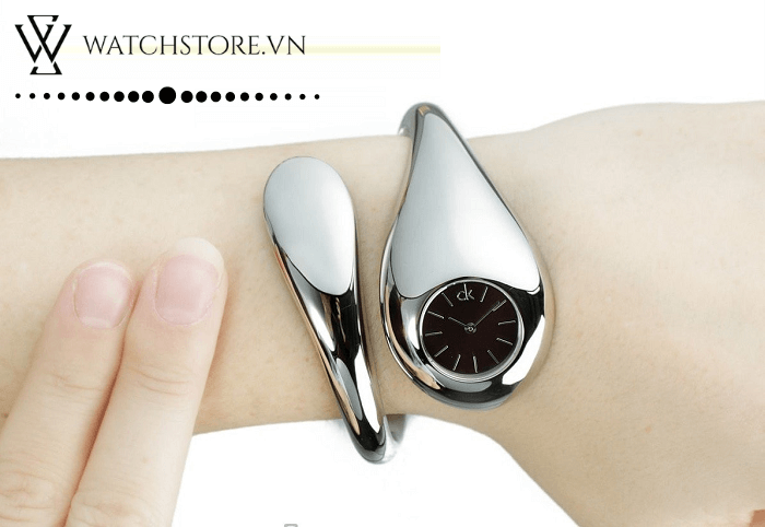 Đồng hồ CK là thương hiệu của nước nào? Mỹ hay Thụy Sỹ? - Ảnh 5