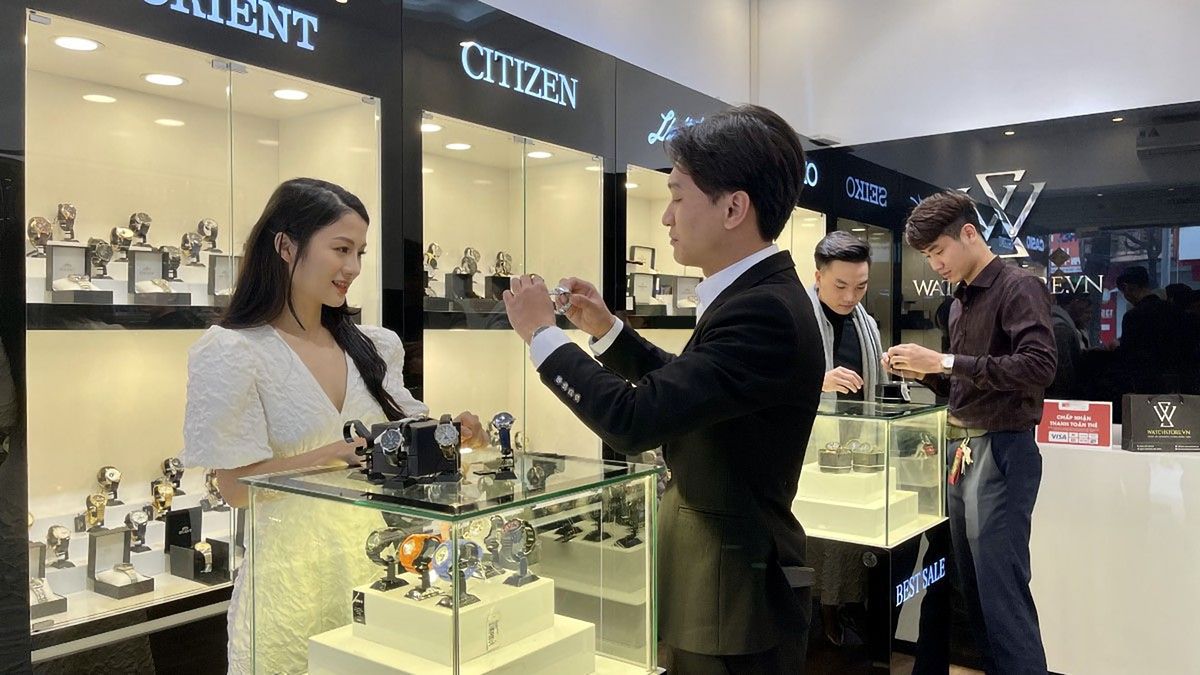 cua hang watchstore 16535413280801