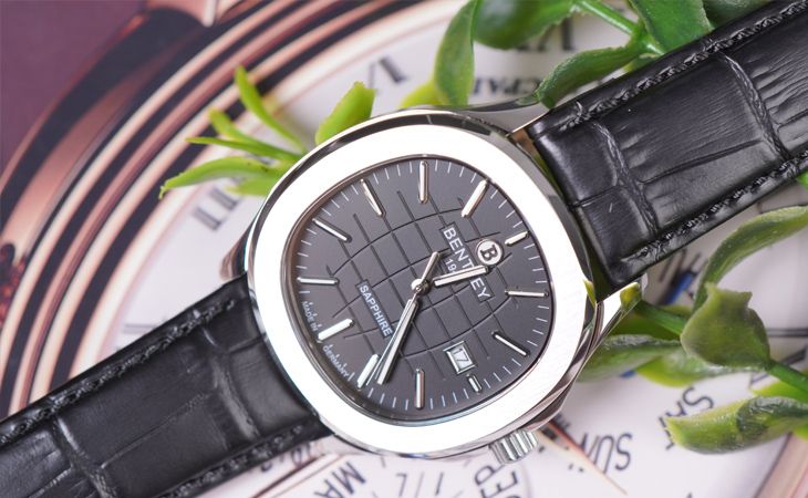 Top 10 đồng hồ Bentley bán chạy nhất năm 2023 - Ảnh 9