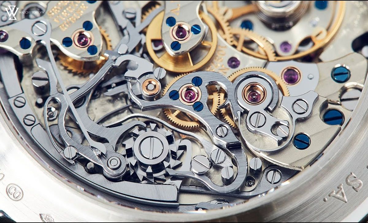 Đồng hồ cơ có dùng pin không? Nguyên lý hoạt động của đồng hồ cơ - Ảnh 1