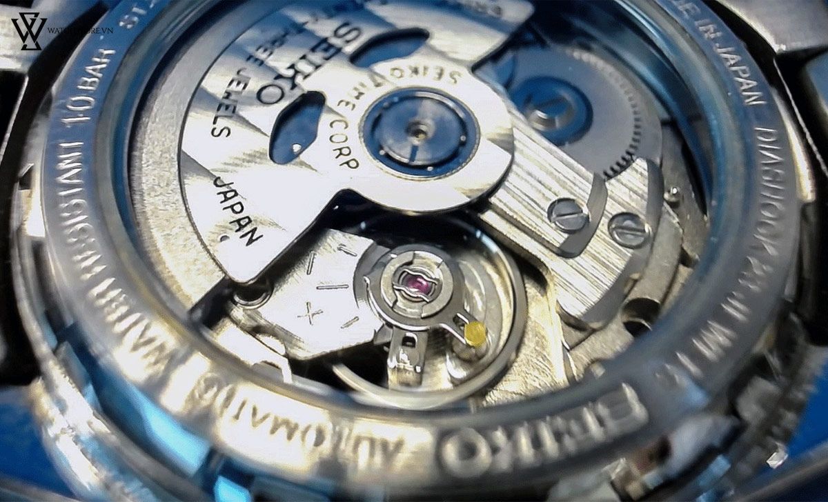 Đồng hồ cơ không chạy là vì sao? Cách khắc phục hiệu quả nhất - Ảnh 3 Đồng hồ cơ không chạy là vì sao? Cách khắc phục hiệu quả nhất - Ảnh 3