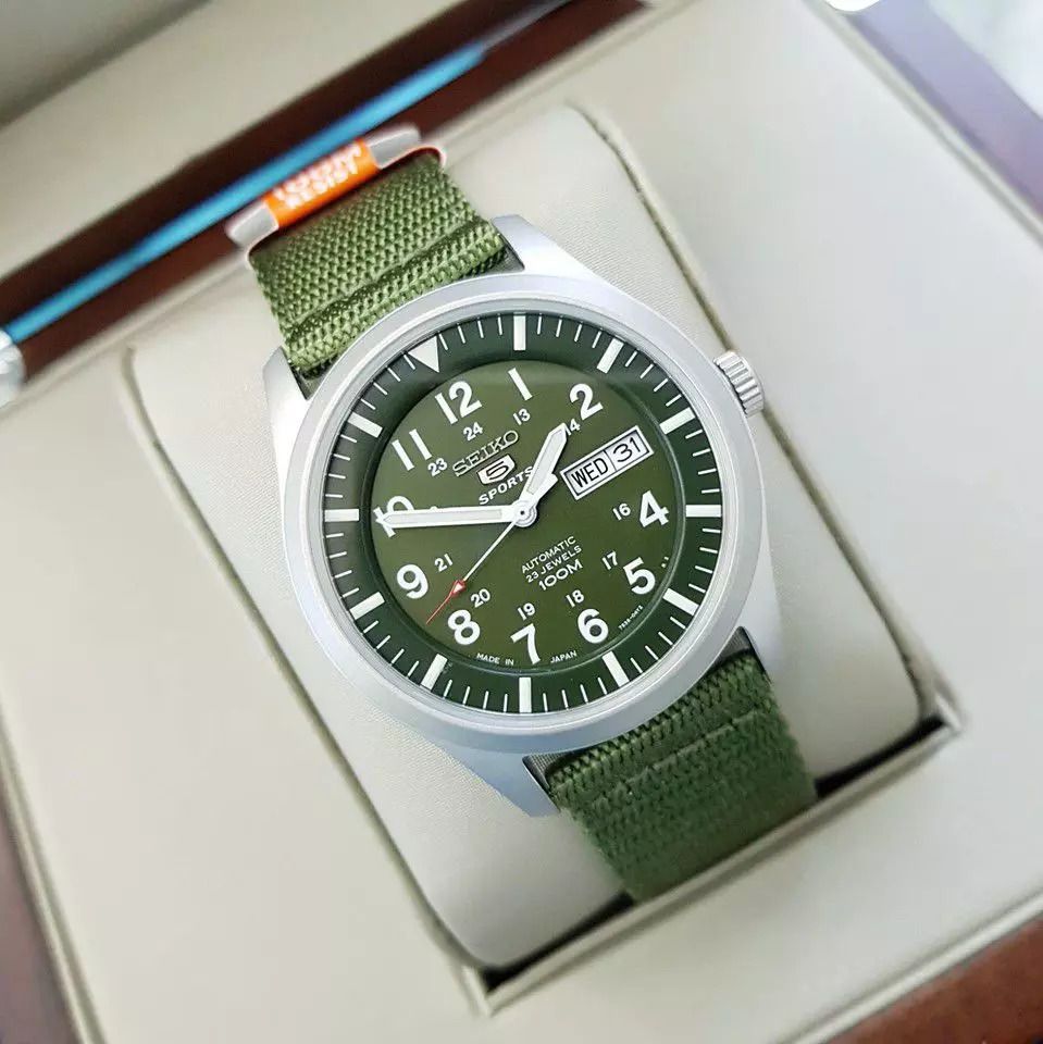 Top 15 đồng hồ cơ lộ máy đẹp đáng mua nhất 2023 - Ảnh 11