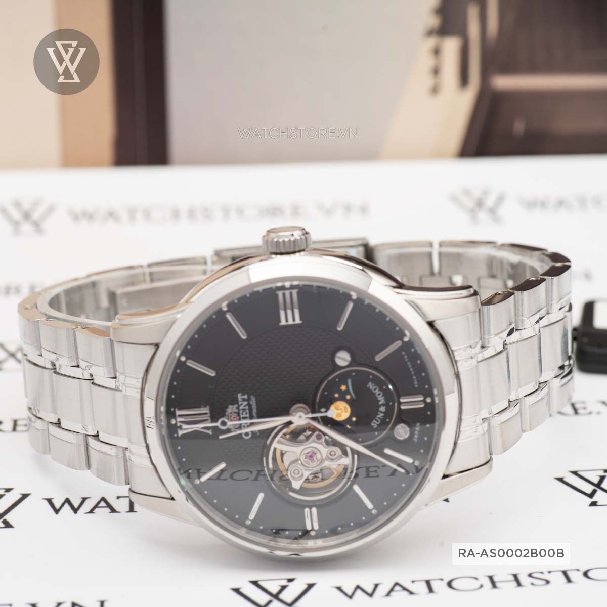 Top những đồng hồ nam dây kim loại làm mưa gió thị trường 2023 tại WatchStore - Ảnh 7