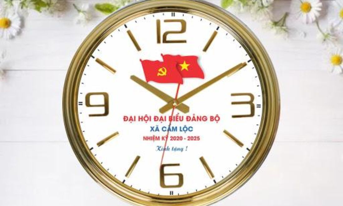 Đồng hồ treo tường