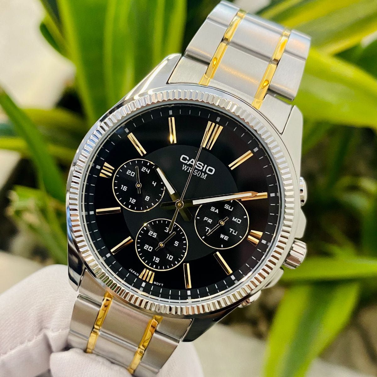 Điểm danh Top 10 mẫu đồng hồ nam đẹp rẻ dưới 2 triệu đồng - Ảnh 10 Điểm danh Top 10 mẫu đồng hồ nam đẹp rẻ dưới 2 triệu đồng - Ảnh 10