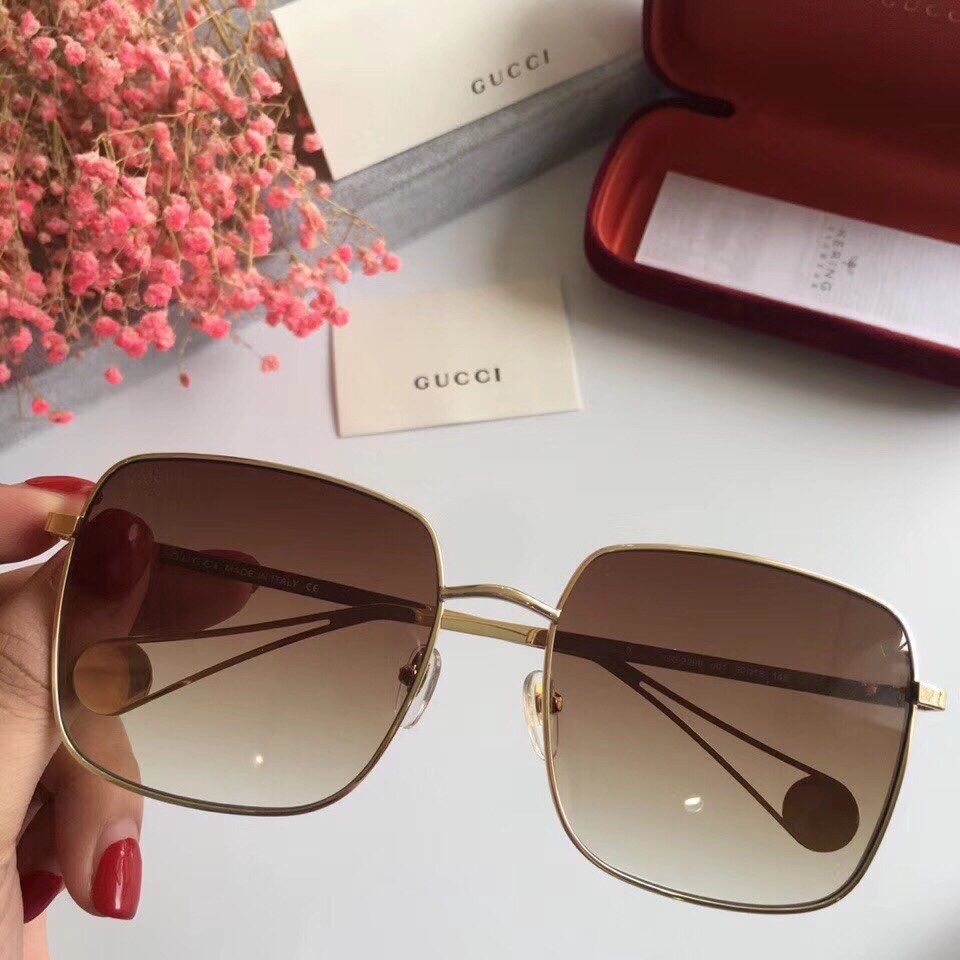 10 món phụ kiện thời trang nữ không thể thiếu trong tủ đồ phái đẹp - Ảnh 1 10 món phụ kiện thời trang nữ không thể thiếu trong tủ đồ phái đẹp - Ảnh 1