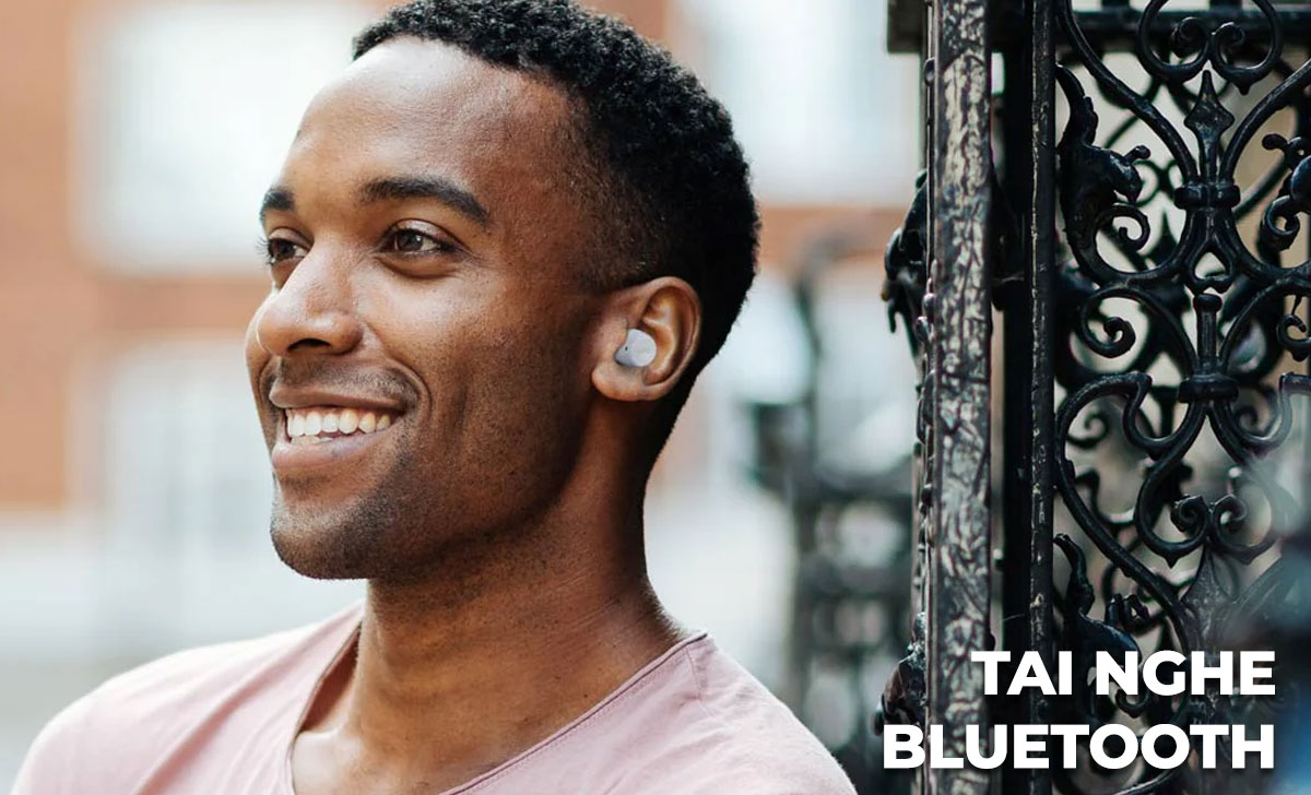 Con trai thích con gái tặng quà gì nhất? 10 món quà làm chàng vui 4 Tai nghe Bluetooth