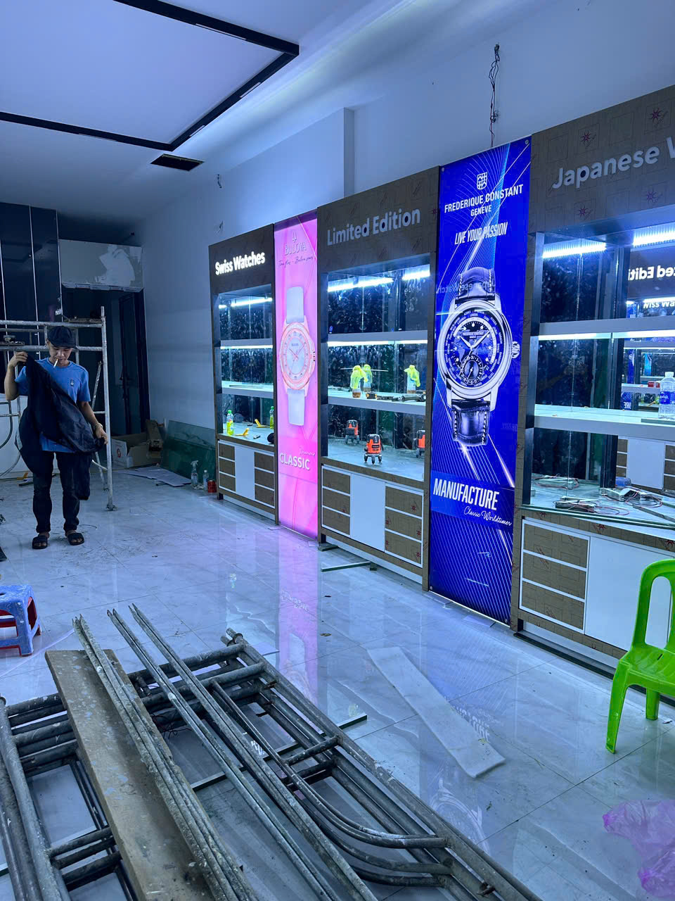 Quá trình thi công cửa hàng WatchStore thứ 5 tại 339 Đ. Lê Duẩn, Tân Chính, Thanh Khê, Đà Nẵng 12 thi cong cua hang tai 399 le duan da nang