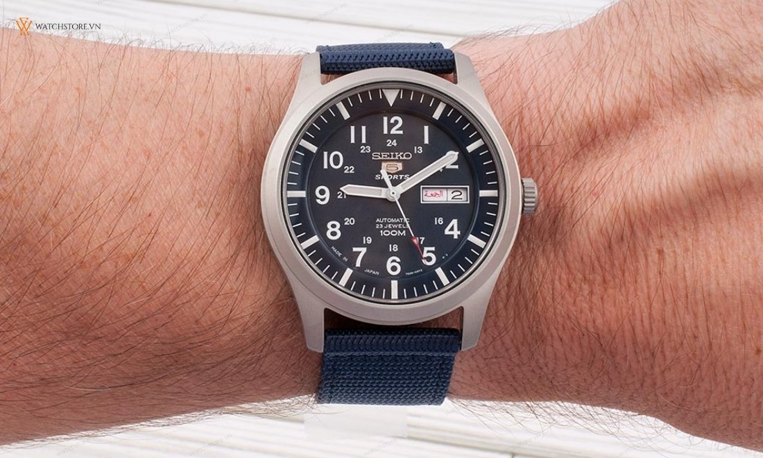 tư vấn hình ảnh thật đồng hồ Seiko SNZG11J1 ảnh 2