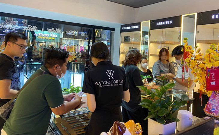 WatchStore tưng bừng khai trương cửa hàng thứ 4 - Ảnh 1 WatchStore tưng bừng khai trương cửa hàng thứ 4 - Ảnh 1