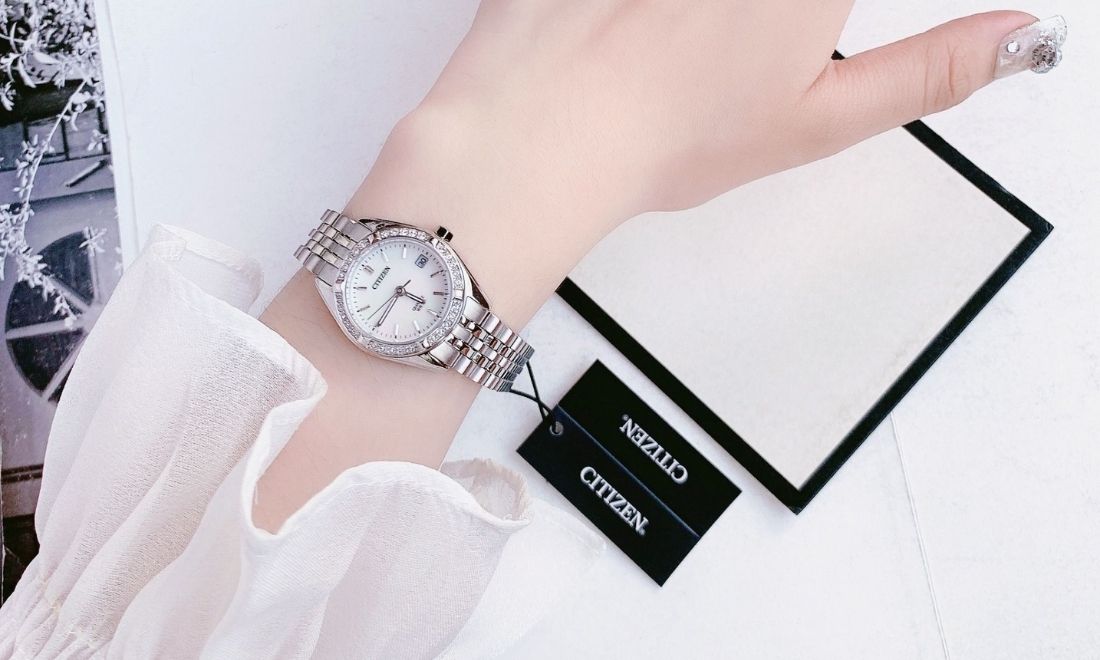Citizen EU6060-55D mặt xà cừ sang trọng