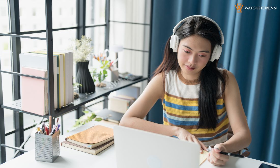 15 Cách kiếm tiền Online tại nhà cho sinh viên dễ làm, thu nhập tốt 10 Gia sư online