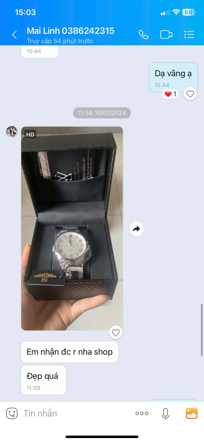 khach hang mua hang tai watchstore 3