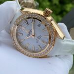 Omega 42mm Nam 232.58.42.21.04.001 - Ảnh 4