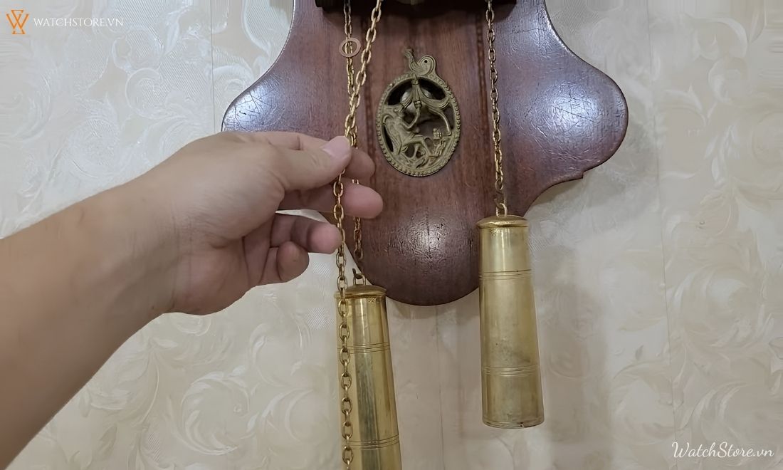 2 Cách Lên Dây Cót Đồng Hồ Quả Lắc Chuẩn, Đúng Kỹ Thuật 5 cach len day cot dong ho qua lac 5