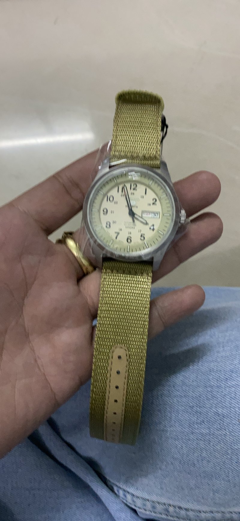 06f13d8e F837 44db Ad76 Cee560893217 1713239548