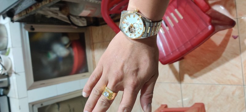 E5c5c664 0097 42a2 894f 91a3df6d2d2c 1713239575