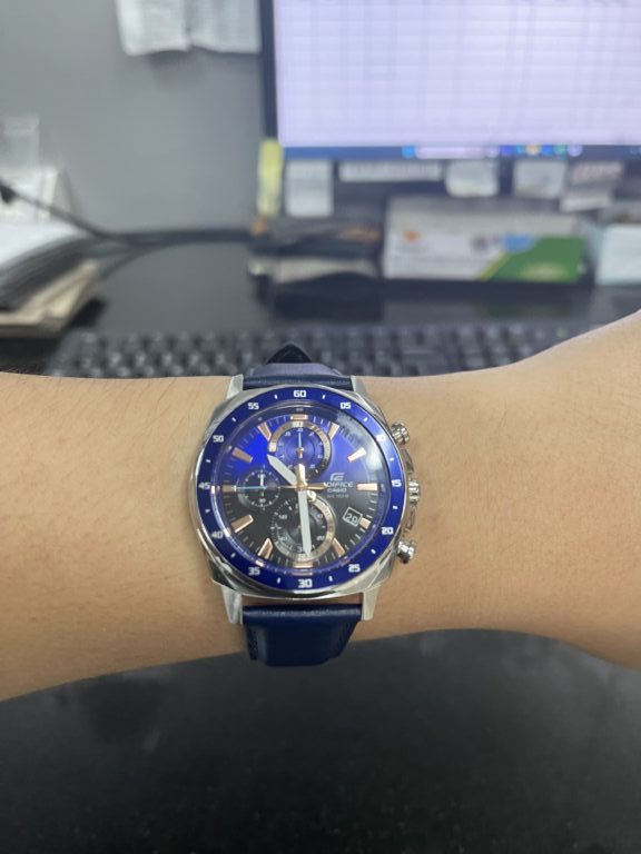 Dang Danh Gia Nhan Vien Tu Van Nhiet 1 Rotated